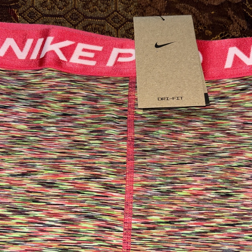 Nike Dri Fit Pro Short - Picture 5 of 8